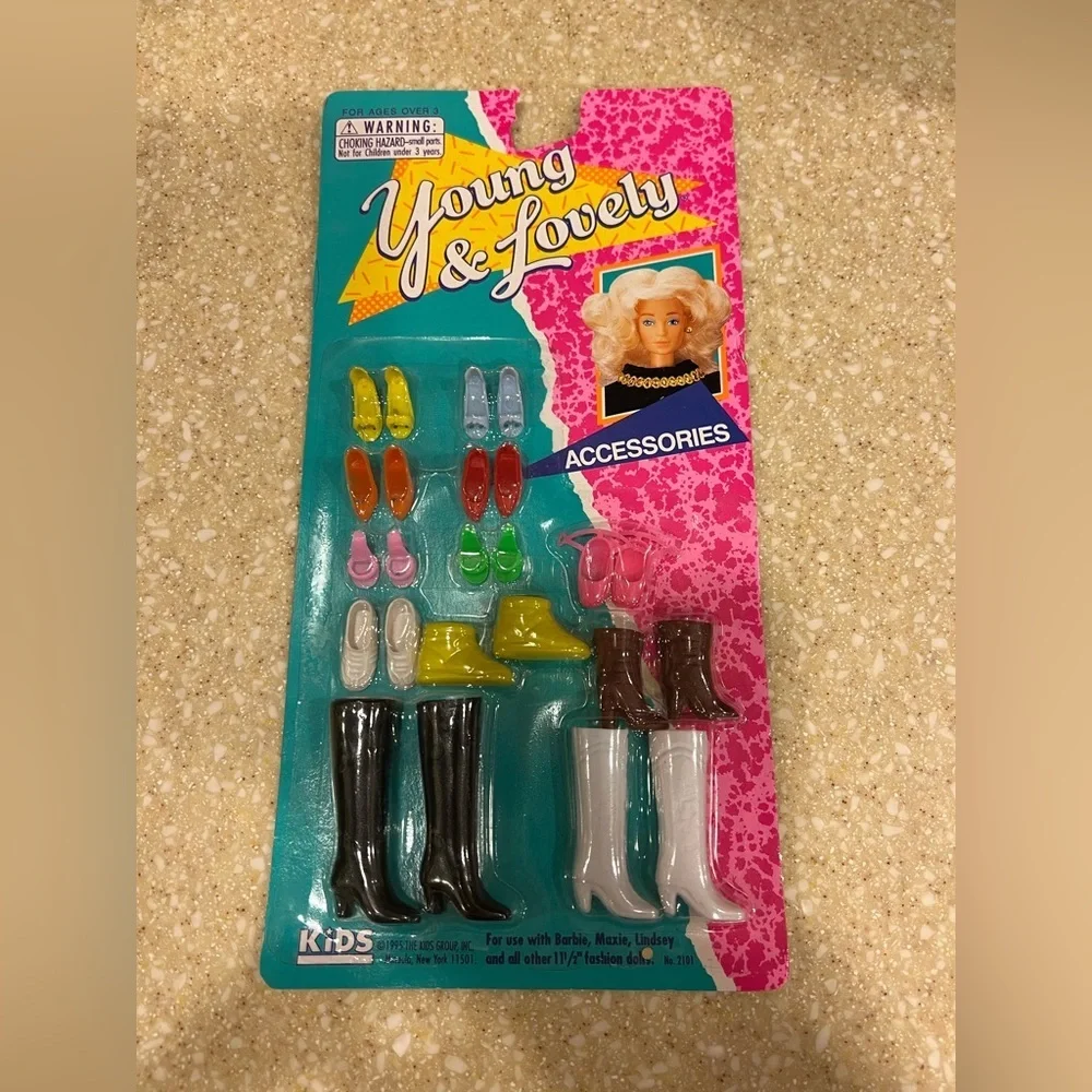 Young & Lovely 1995 Barbie Shoes Rare